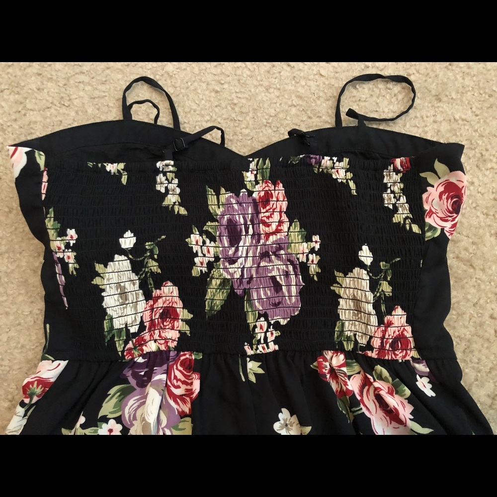 Romper - Picture 3 of 3